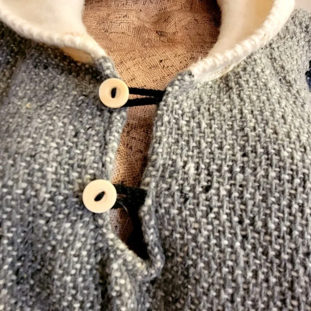 Wool Blend Poncho/Cape Boho With Geometric Pattern Hood & Buttons Beige & Gray - Picture 7 of 14
